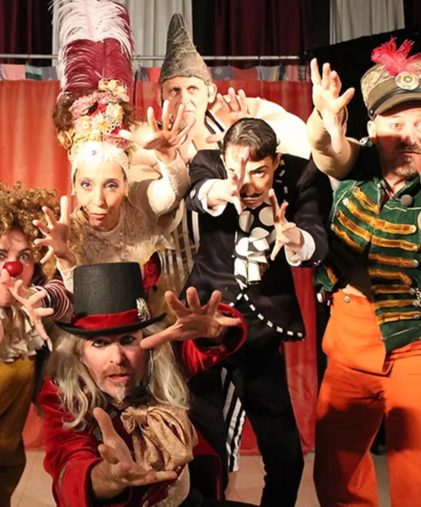 קרקס החיים והמוות